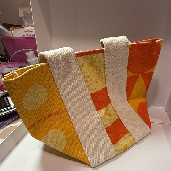 Sol de Janeiro Limited Edition Geo Print Canvas Tote Bag NWOT - Picture 4 of 6